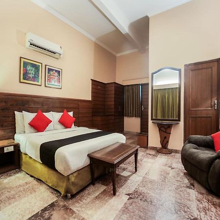 Capital O 10953 Dayal Lodge - A Boutique Hotel Agra  Dış mekan fotoğraf
