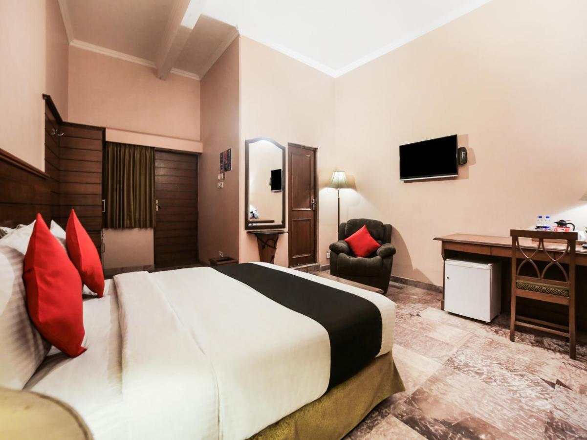 Capital O 10953 Dayal Lodge - A Boutique Hotel Agra  Dış mekan fotoğraf